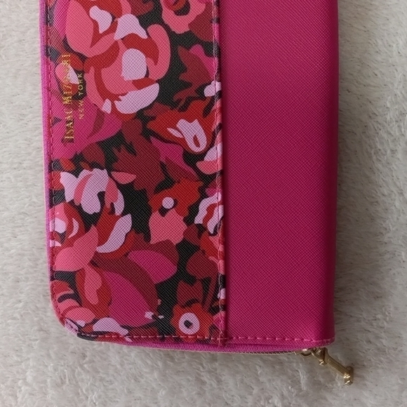 Isaac Mizrahi Pink and Red Floral Cosmetic Make Up Brush Travel Bag - Picture 4 of 7